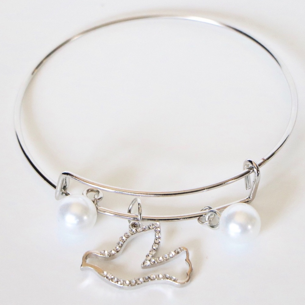 Dove Pearl Bracelet